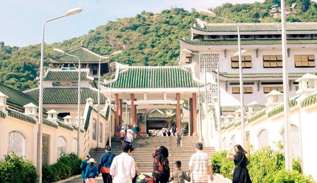 Miếu Bà Chúa Xứ Núi Sam Châu Đốc