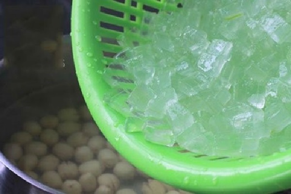  hạt sen nhãn nhục