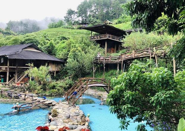 Suối khoáng nóng Trạm Tấu