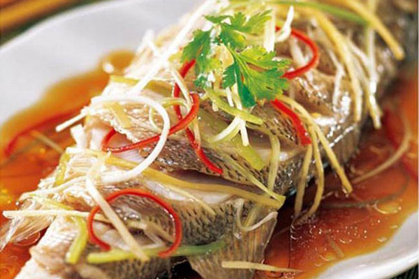 Cá mè hấp bia