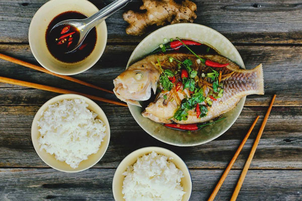Món cá hấp xì dầu