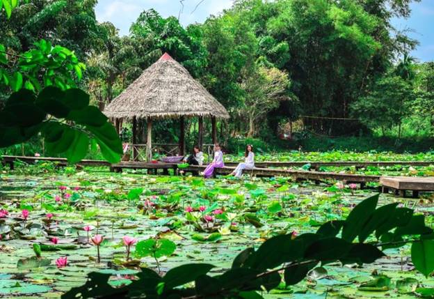 Khu di tích Xẻo Quít 