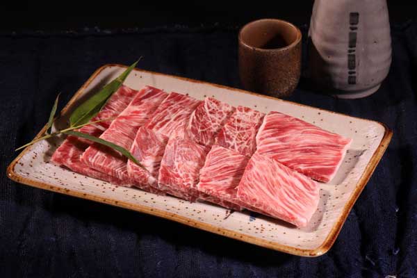 bò xốt vang với gấc