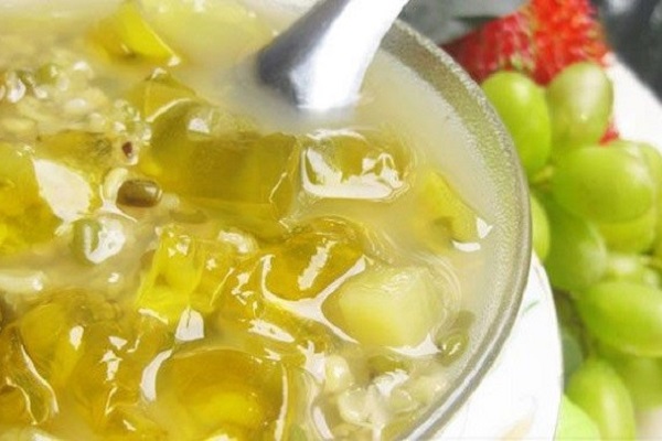 Chè đậu xanh nha đam đường phèn